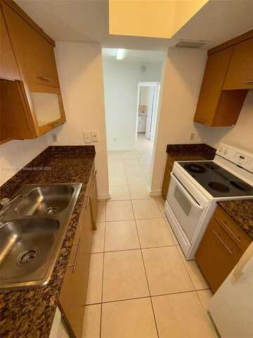 13700 NE 6th Ave, North Miami, FL 33161