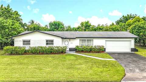 10980 SW 116th St, Miami, FL 33176