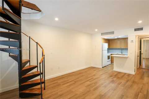 3025 Mary St, Miami, FL 33133