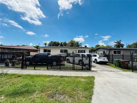 1158 W 24th St, Hialeah, FL 33010