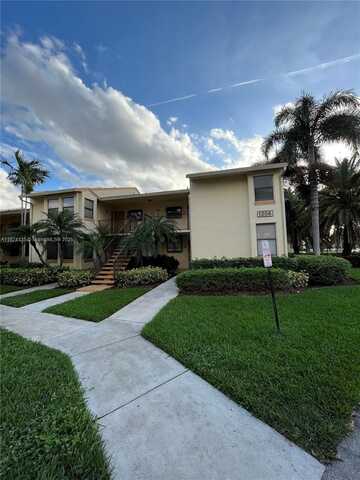 1258 S Military Trl, Deerfield Beach, FL 33442