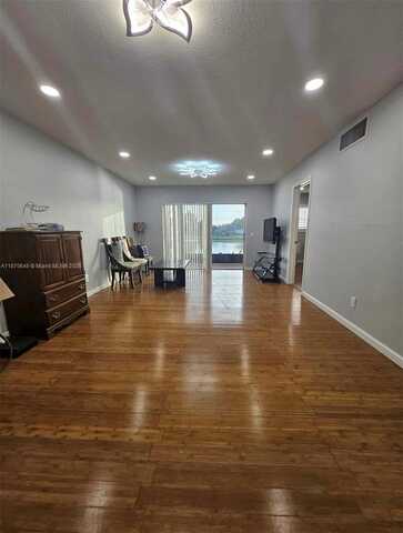 2461 SW 82nd Ave, Davie, FL 33324