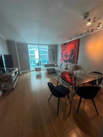 2101 Brickell Ave, Miami, FL 33129