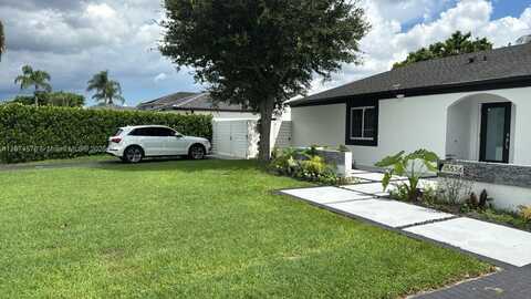 15534 SW 153rd St, Miami, FL 33187