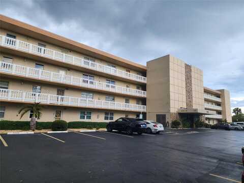 425 SE 11th Ter, Dania Beach, FL 33004