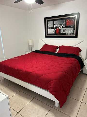17801 N Bay Rd, Sunny Isles Beach, FL 33160