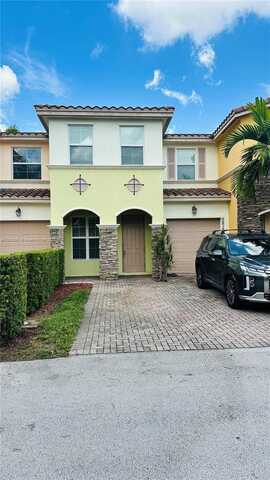 5217 SW 78th Ter, Davie, FL 33328