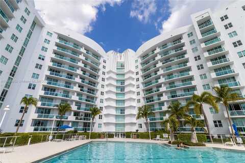 7900 Harbor Island Dr, North Bay Village, FL 33141
