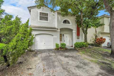 815 NW 98th Ave, Plantation, FL 33324