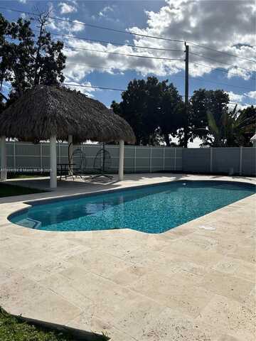 14410 SW 183rd Ter, Miami, FL 33177