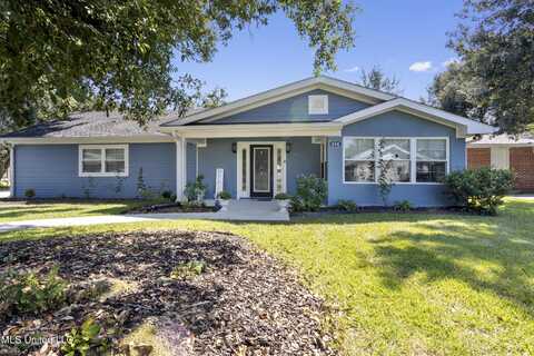 434 Saint John Street, Bay Saint Louis, MS 39520