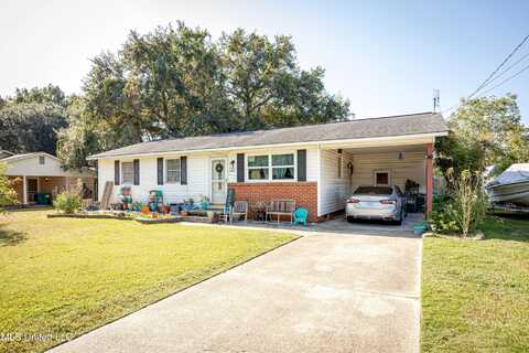 2810 Pecan Avenue, Pascagoula, MS 39567