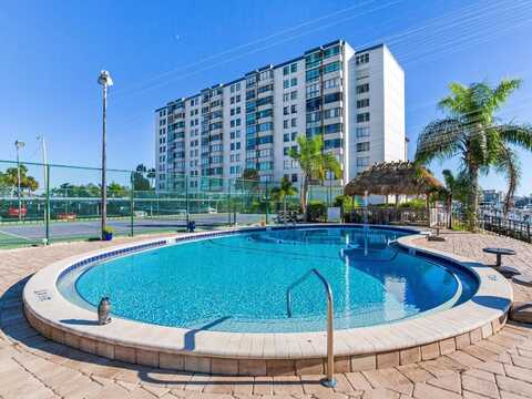 660 ISLAND WAY, CLEARWATER BEACH, FL 33767