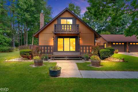 3398 Old Orchard, Lexington, MI 48450