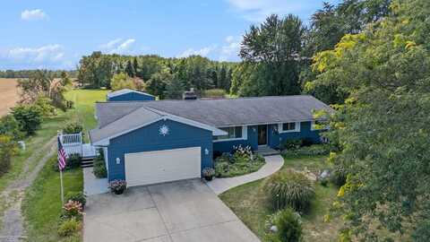 21550 Irwin, Armada, MI 48005