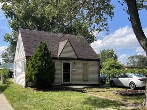 28399 Felician, Roseville, MI 48066