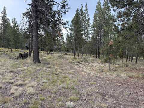 57712 Whistling Swan Lane, Sunriver, OR 97707