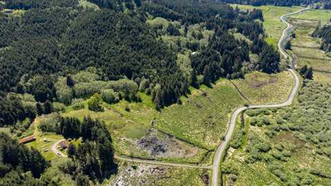 94010 North Way Lane, North Bend, OR 97459