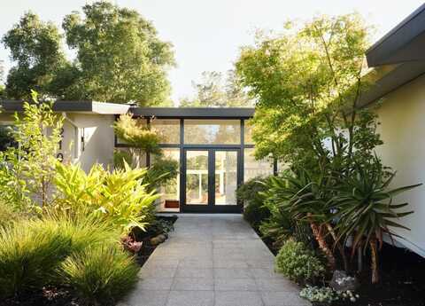210 Cervantes RD, PORTOLA VALLEY, CA 94028