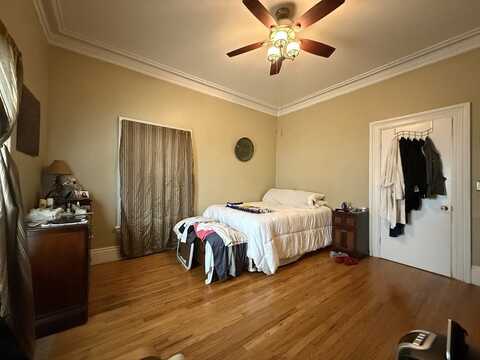 15 Grant St, Boston, MA 02125