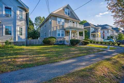 39 Dyer Ave, Milton, MA 02186