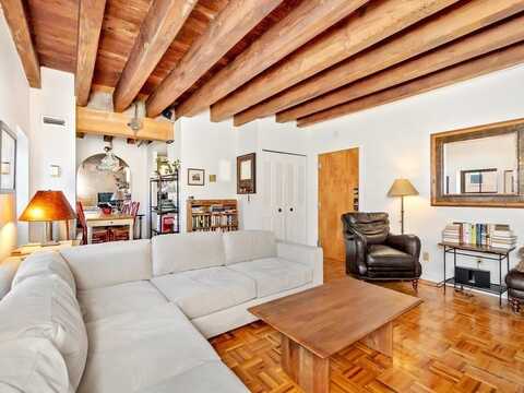 99 Fulton St, Boston, MA 02109