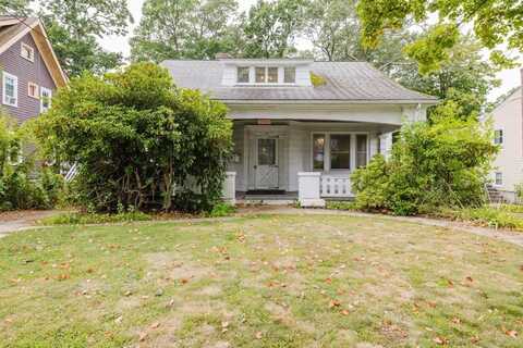 190 Highland St, Brockton, MA 02301