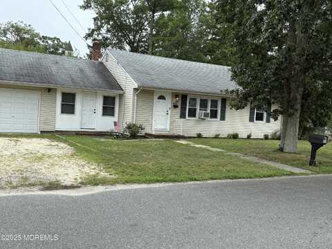 609 Cable Avenue, Beachwood, NJ 08722