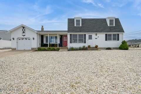 2 Iowa Court, Little Egg Harbor, NJ 08087