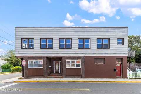 35 4th Street, Highlands, NJ 07732