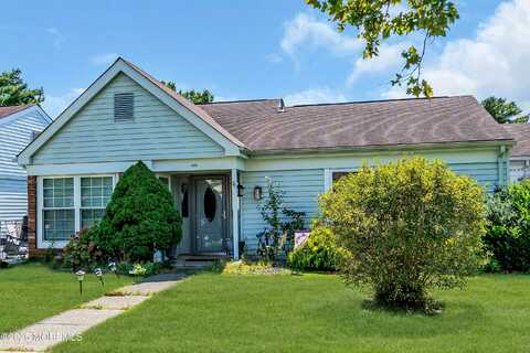 463b Chelsea Court, Manchester, NJ 08759