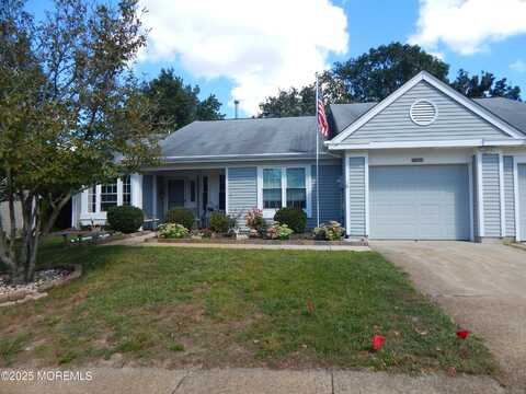1038a Canterbury Drive, Manchester, NJ 08759