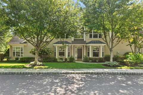 167 Melody Court, Eastport, NY 11941