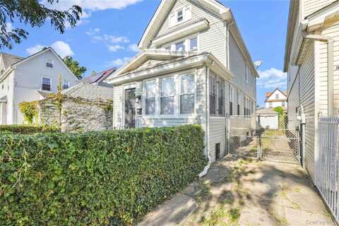 9511 127th Street, Richmond Hill, NY 11419