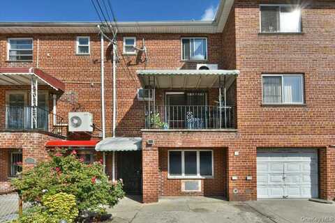 15315 79th Avenue, Kew Gardens, NY 11367