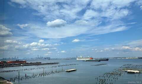 10 Bay Street Landing, Staten Island, NY 10301