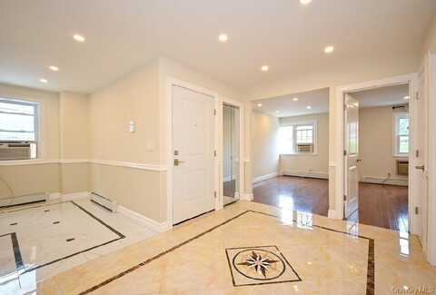 116-14 Metropolitan Avenue, Kew Gardens, NY 11418