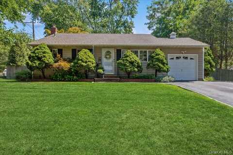2 Gay Lore Drive, Huntington, NY 11743