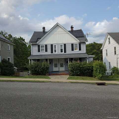 44 Wait Street, Walden, NY 12586