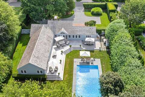 53 Williams Way S, Water Mill, NY 11933