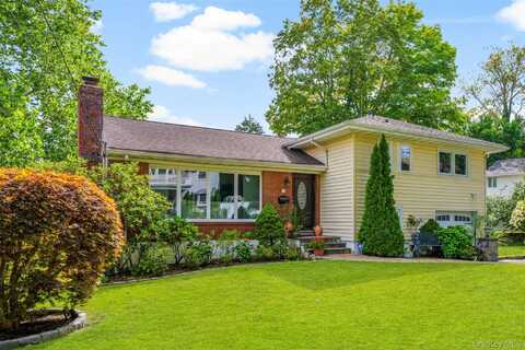 10 Monrovia Boulevard, Tuckahoe, NY 10707