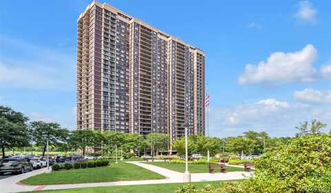 269-10 Grand Central Parkway, Floral Park, NY 11005