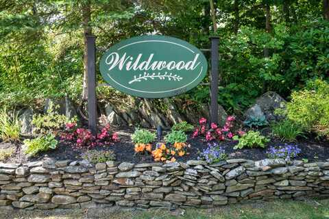 15 Wildwood Drive, Cape Elizabeth, ME 04107
