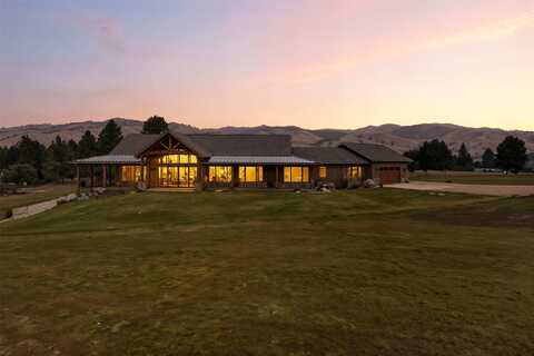 199 Overturf Road, Darby, MT 59829