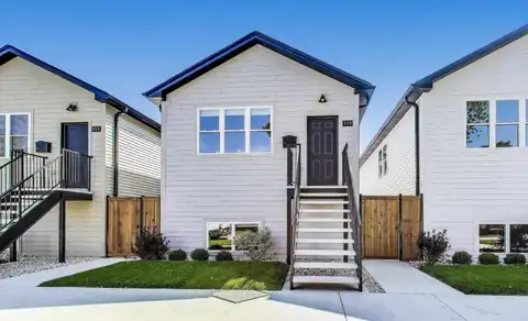 553 N Springfield Avenue, Chicago, IL 60624