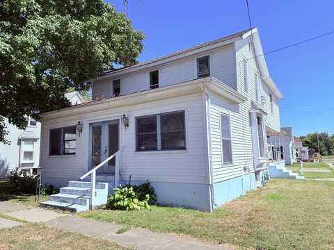 402 N Madison Street, Clinton, IL 61727