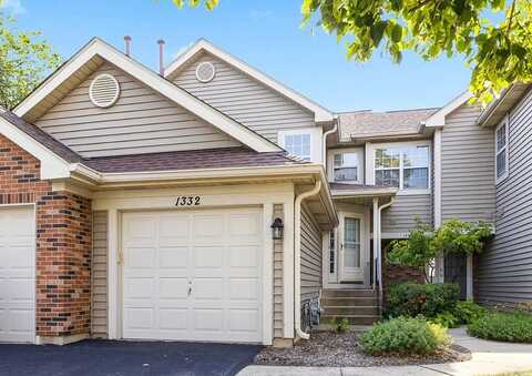1332 Coldspring Road, Carol Stream, IL 60188