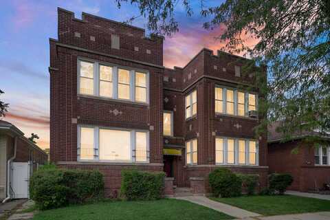 8150 S Clyde Avenue S, Chicago, IL 60617