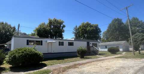 302 W Lincoln Street, Villa Grove, IL 61956