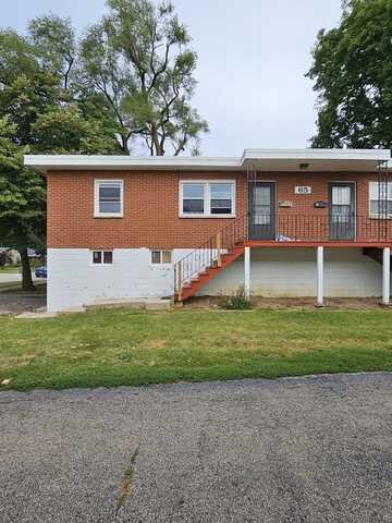 65 N Aldine Street, Elgin, IL 60123